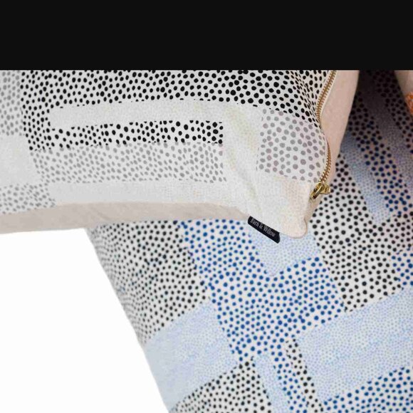 NWT Barn & Willow PAIR 18" x 18" Cotton Dots Pillow Cover - Picture 3 of 13